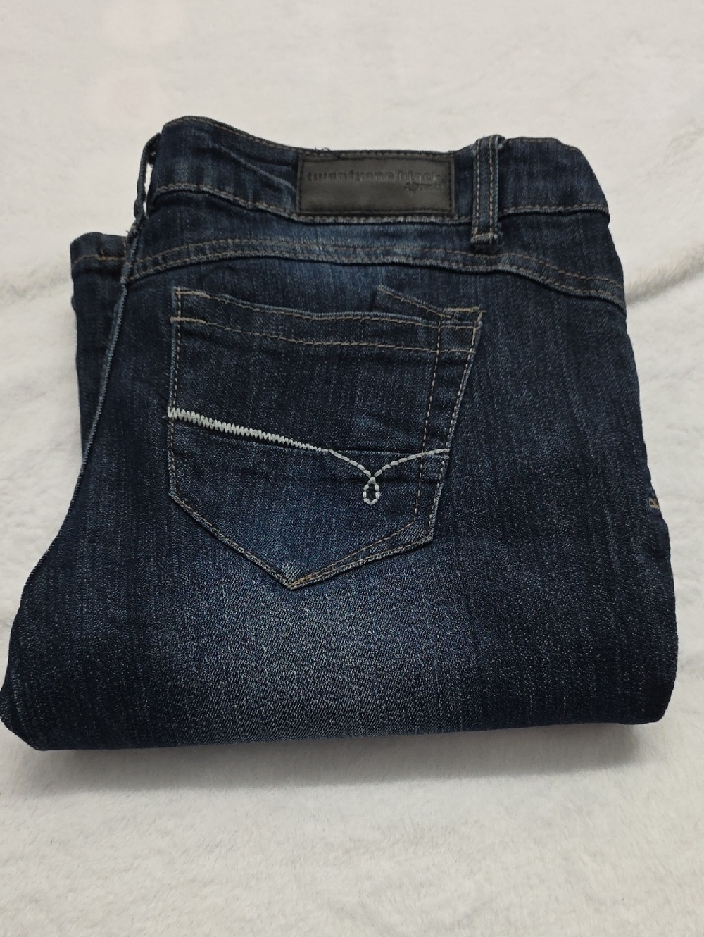 Rue21 Y2K Low Rise Flare Dark Wash Jeans 5/6 Regular See Flaws